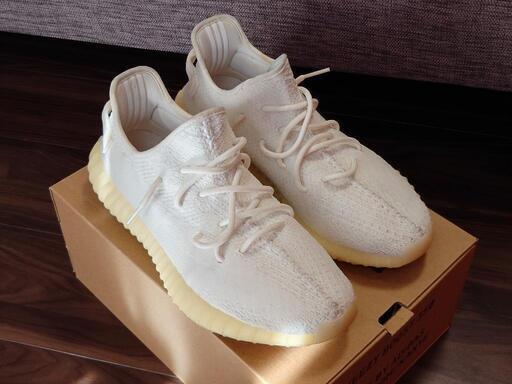 値下げしました！adidas　イージーブースト　350V2 トリプルホワイト