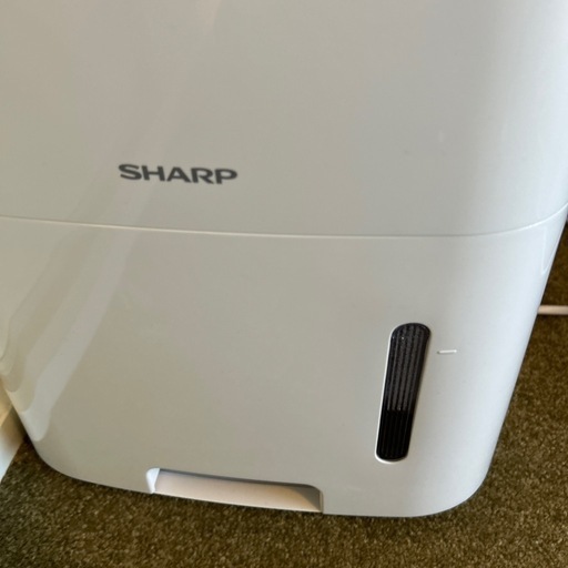 楽天市場】除湿機 シャープ SHARP CV-S71-W コンプレッサー式 ホワイト 