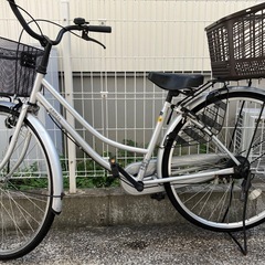 自転車中古 ABELIA カゴリアキャリア鍵付き タイヤ26インチ カラーシルバー
