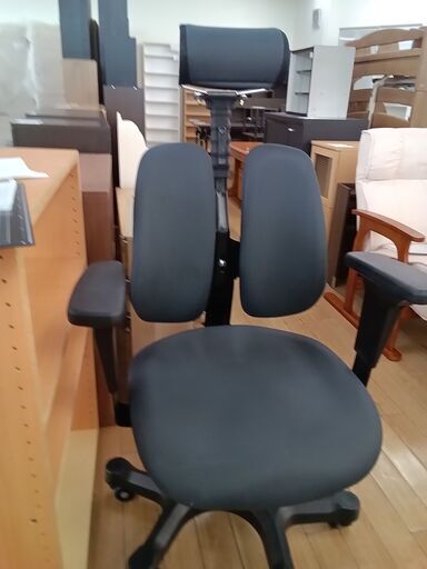 ★ジモティ割あり★ DUOREST デラックスチェア グレー H120×D56×W65 クリーニング済み TK2785