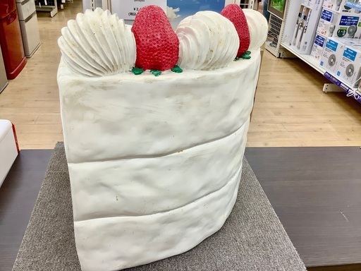 ショートケーキ！イースねチェアのご紹介です！！！ 期間限定！贅沢 