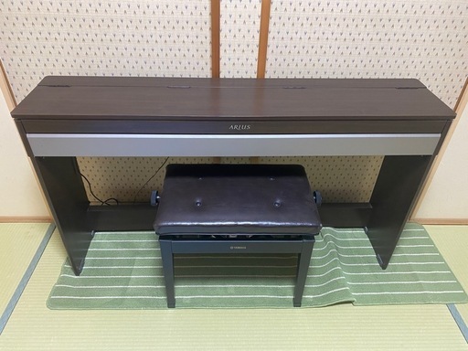 YAMAHA ARIUS電子ピアノ