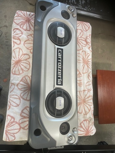 スピーカー
