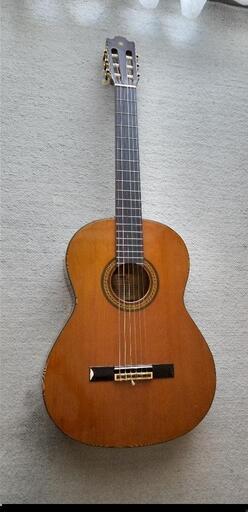 ヤマハ　クラシックギター　C--200