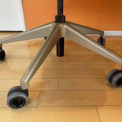 【最終値下げ】スチールケース（Steelcase）／カーマン／オフィスチェア／2023年購入