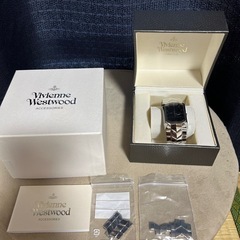 9月22日までヴィヴィアン腕時計(セット購入がお得？！)