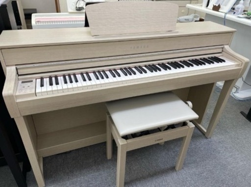 電子ピアノ　YAMAHA CLP-735WA
