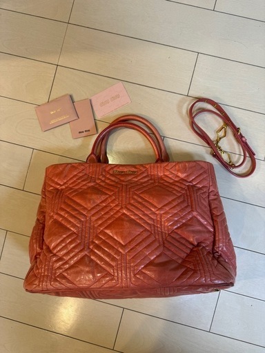 MIUMIUバッグ