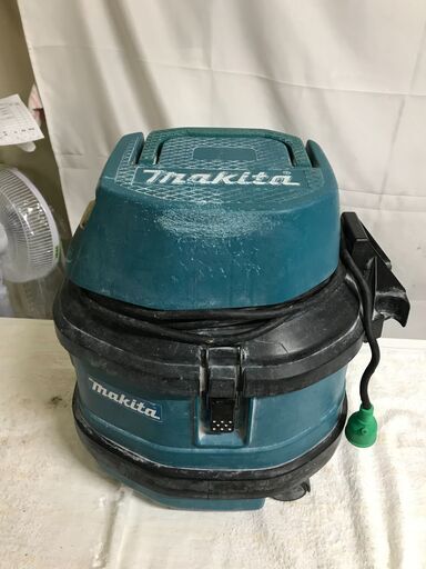 【北見市発】マキタ makita 集じん機 471 乾湿両用 強弱2スピード 1050W 業務用 DIY 木工 (D5955akmsY)