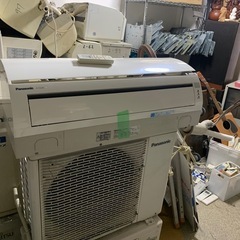 2010年製　6畳エアコン