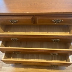 カリモク コロニアル チェスト