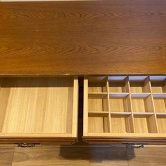 カリモク コロニアル チェスト