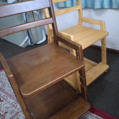 ベルメゾン　ダイニング学習にぴったりの座面可動式チェア