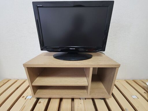 液晶テレビ　22インチ　テレビ台付
