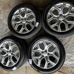 三菱 アウトランダー PHEV 純正  タイヤサイズ　225/55/R18