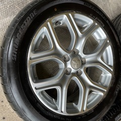 三菱 アウトランダー PHEV 純正  タイヤサイズ　225/55/R18