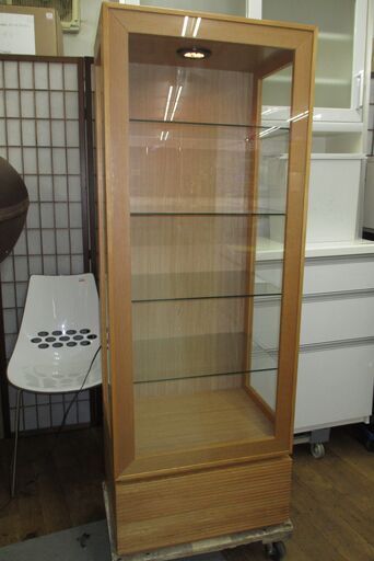 R486 仙台家具、飾り棚、リビングボード、ライト付き、幅56cm Used・キレイ