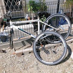 自転車 廃車 部品取り