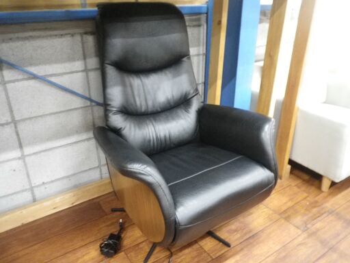 中古　関家具　SEKI　電動リクライニングチェア　レザーテックス素材