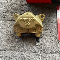 125
ブレンボキャリパー