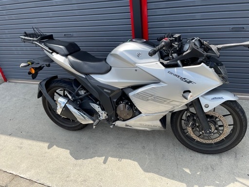 (決めました)スズキ　gixxer sf250