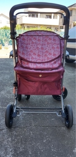 シルバーカー　手押し車