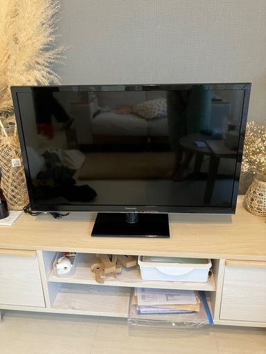 Panasonic 32v型　テレビ　2013年製