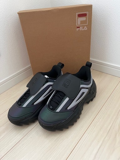 FILA スニーカー