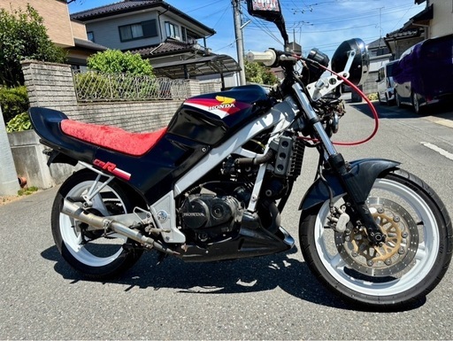 \n　HONDA  vtz250