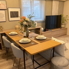 モデルルーム 展示品 ダイニングテーブルの中古が安い！激安で譲ります  