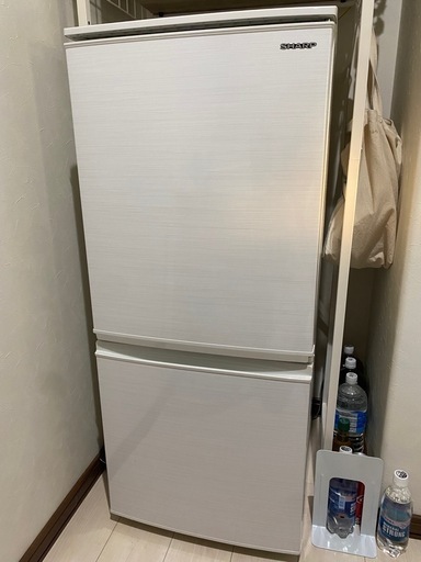 ⭐︎SHARPの2019年式137ﾘｯﾀｰの冷蔵庫⭐︎美品です
