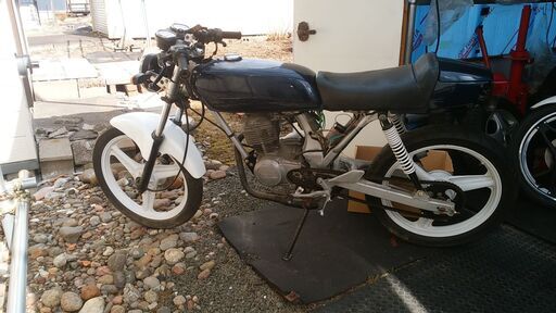 CB50カスタム車両