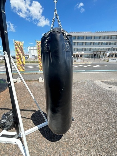 BODY DESIGN サンドバッグ、スタンド付き BODY DESIGN サンドバッグ、スタンド付き