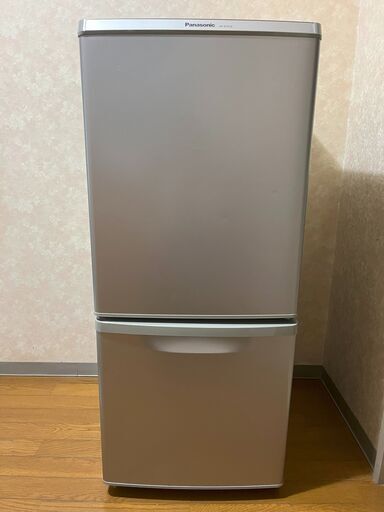 冷蔵庫 パナソニック NR-B145W 138L 2012年製