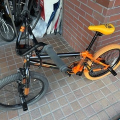 BMX ミニ自転車 20インチ TRUCKERS オレンジ 中古