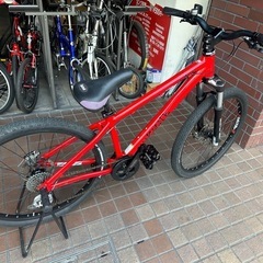 ★稀少品★26インチ　Cannondale　軽量アルミフレーム　8speed　ジャンプバイク　レッド ☆稀少品☆26インチ Cannondale 軽量アルミフレーム 8speed ジャンプ