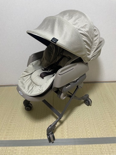 combi   ハイローチェア　電動　電動ハイローチェア\n