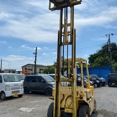 2トン 、フォークリフト、高さ3.8M