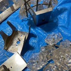 ガラス製薔薇柄デザインの壁掛け照明　骨董品2点限り