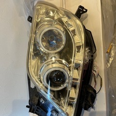 プラド　社外ヘッドライト