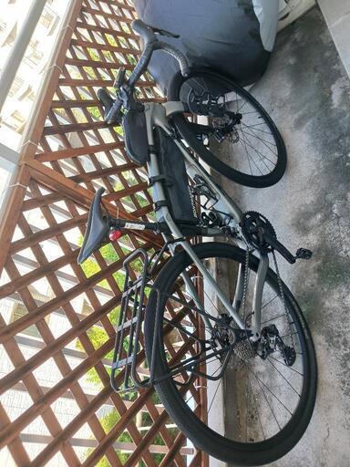 ロードバイク　TREC　自転車