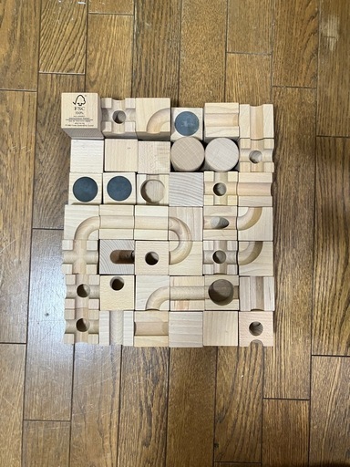 知育玩具キュボロ