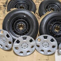 ハイエース　8型　純正ホイール　タイヤ