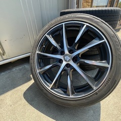 215-45/R18 プリウス30など