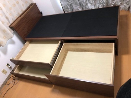 大容量収納付シングルベッドフレーム