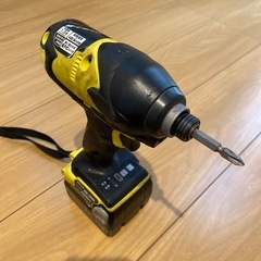 日立工機のインパクトドライバー14.4V