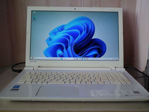 【東芝Dynabook T75/TW SSD512GB搭載WIN11Home/Core-i7/ﾒﾓﾘ12GB/Office365】