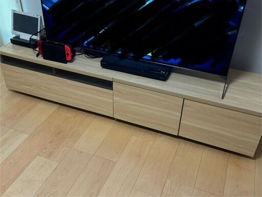 テレビ台　55in～75in