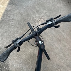 【定価9万 】【配達します】【空気入れ付】TREK FX3 DISC 2018年モデル