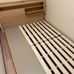 ニトリダブルベッド収納フレーム